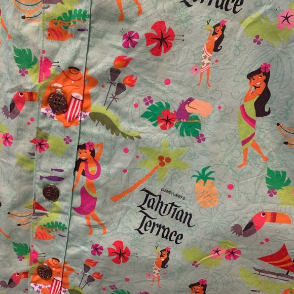 Disney Exclusive Imagineering Tahitian Terrace Hawaiian Shirt - Picture 5 of 6
